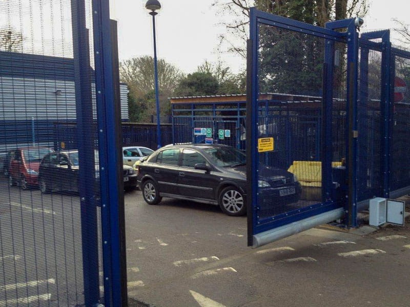 358 Mesh Sliding Gates